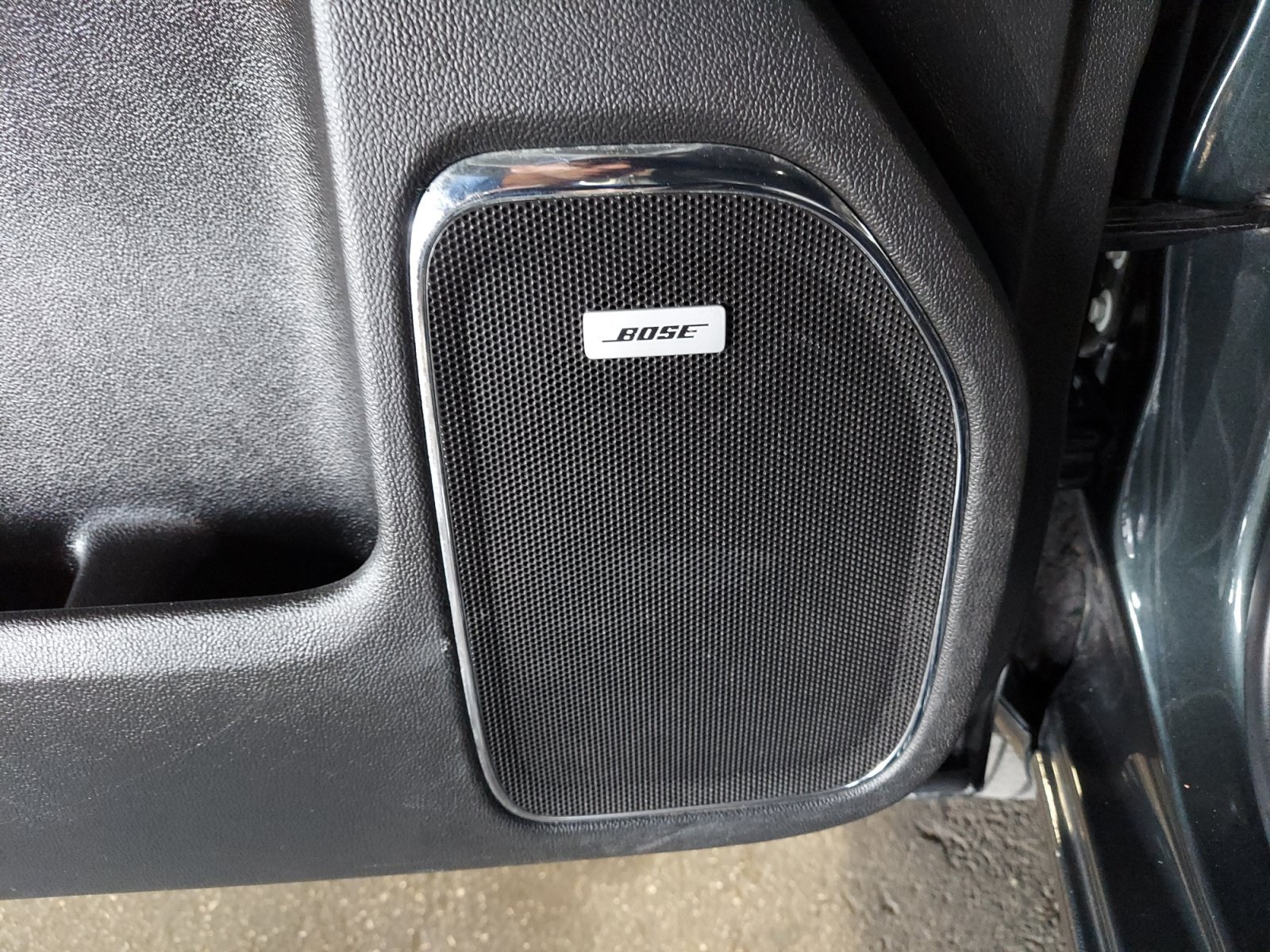 Used 2018 Dark Slate Metallic GMC Denali image 27