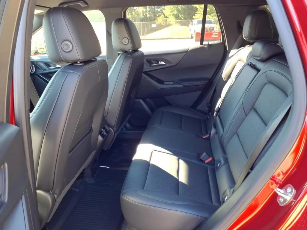 New 2027 Radiant Red Tintcoat Chevrolet AWD LT image 6