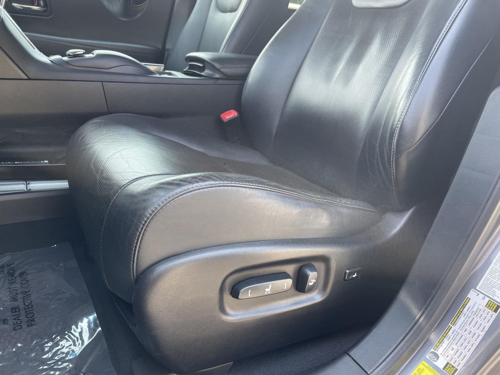 Used 2014 Nebula Gray Pearl Lexus Base image 8