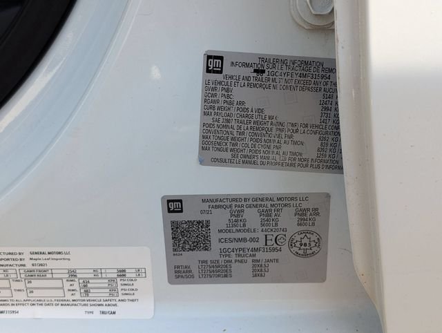 Used 2021 Summit White Chevrolet LTZ image 25