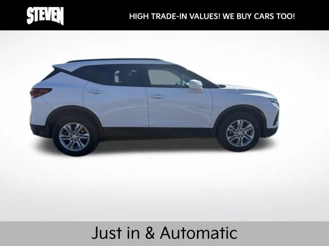 Used 2020 White Chevrolet LT image 3
