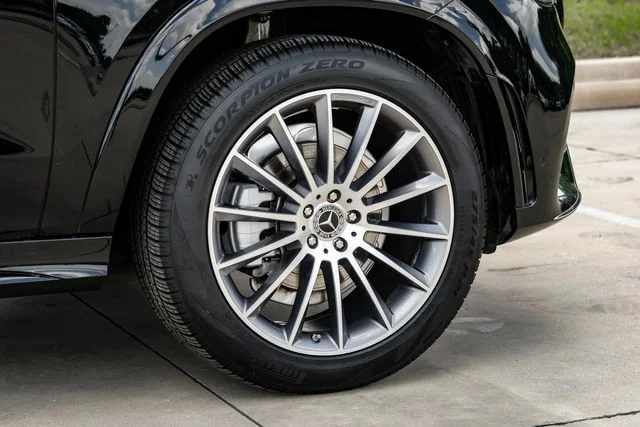Used 2022 Black Mercedes-Benz GLE 350 image 69