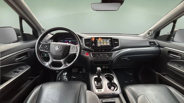 Used 2020 Black Honda EX-L image 16