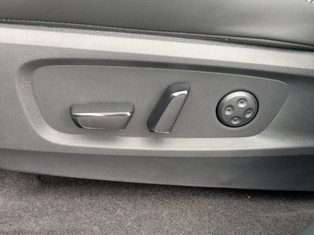 New 2027 GRAPHITE SHADOW INFINITI Luxe FWD image 21