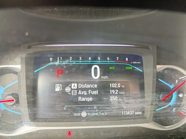 Used 2020  Honda LX image 17