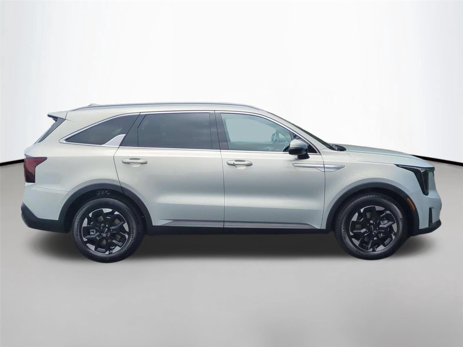 New 2026 Ivory Silver Kia S image 6
