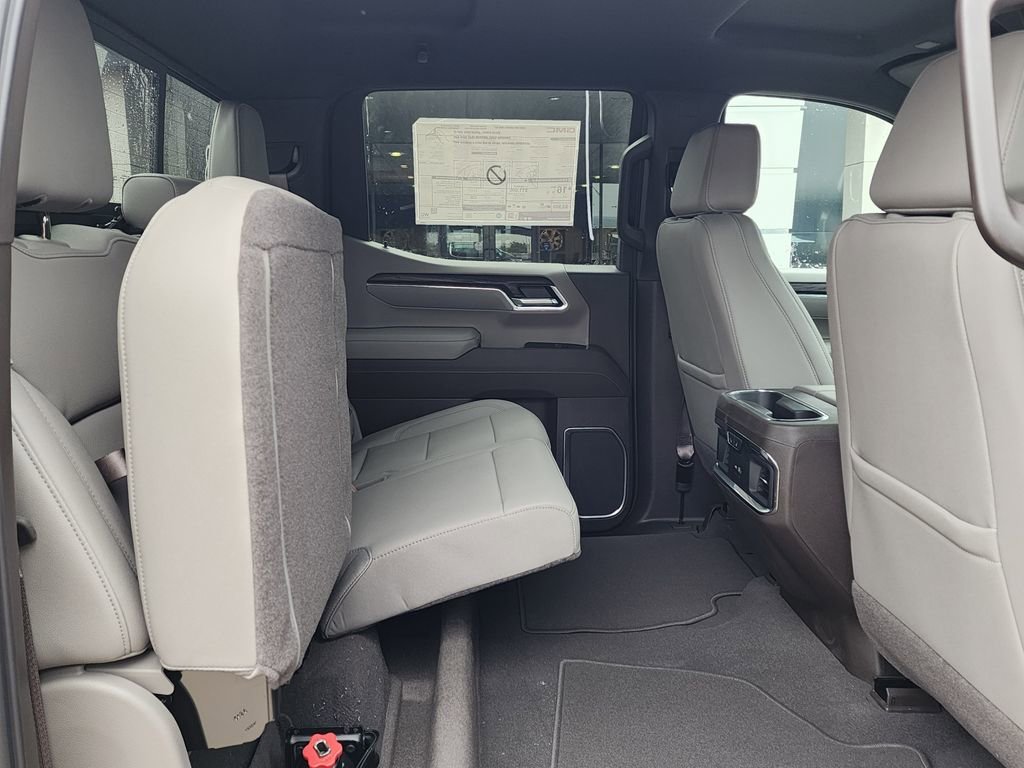 2026 GMC Sierra 1500 SLT - Photo 44