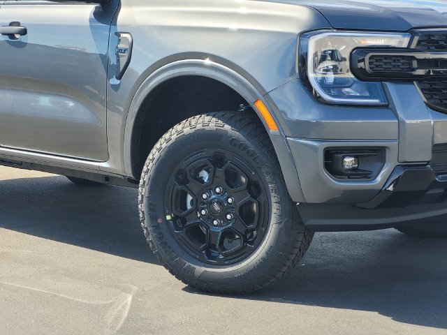 New 2026 Gray Ford XLT image 2