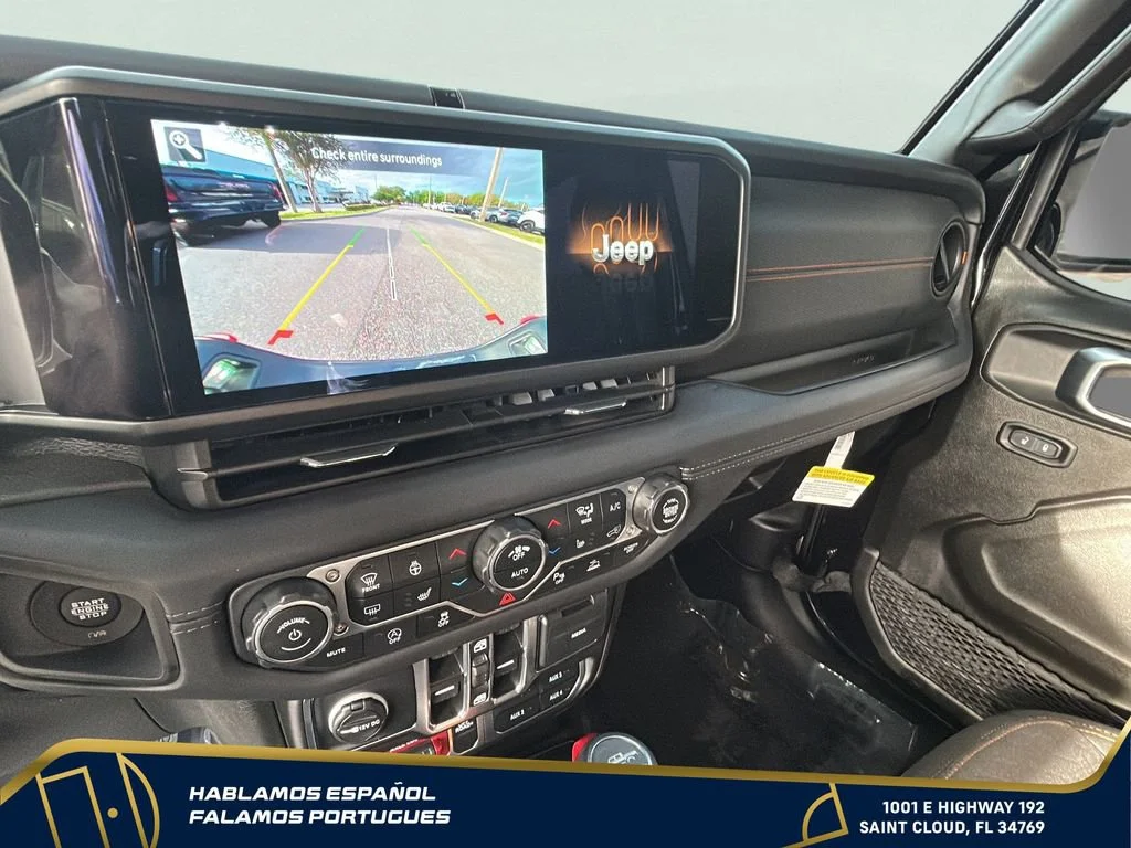 Used 2025 Black Jeep Mojave 4x4 image 22
