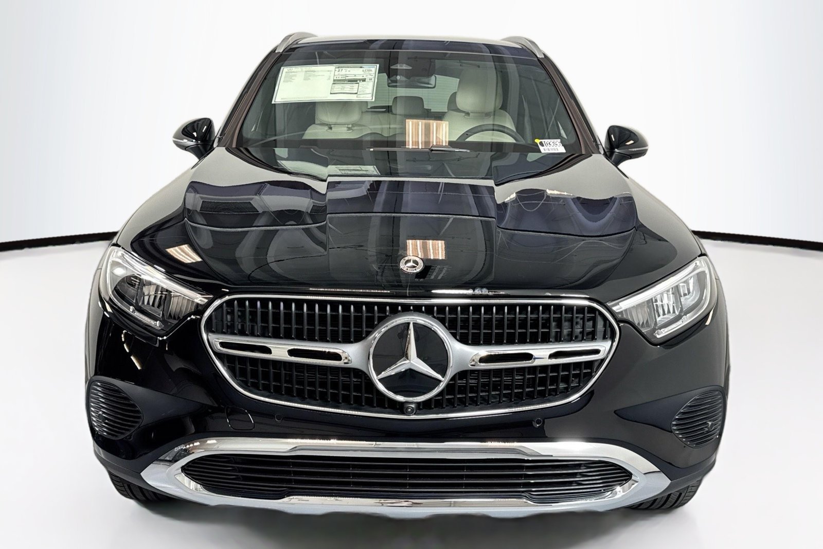 New 2026 Black Mercedes-Benz GLC 300 image 2