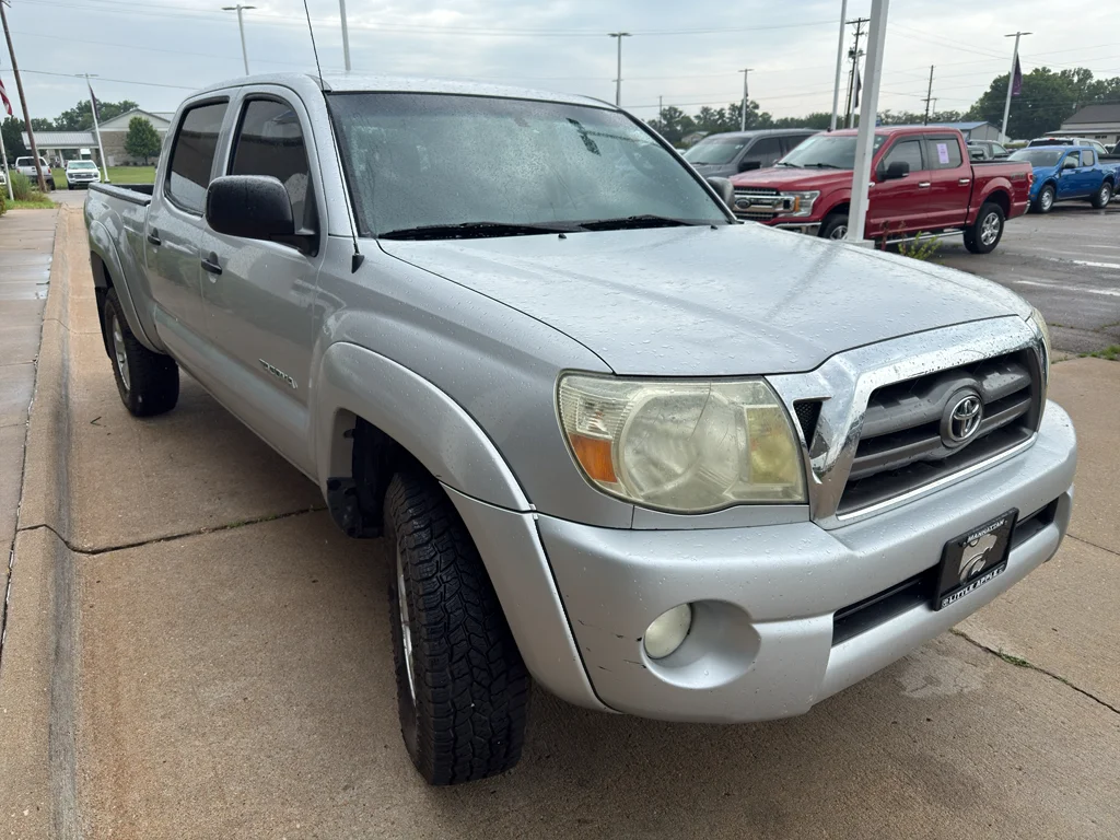 Used 2010 Silver Streak Mica Toyota PreRunner image 4