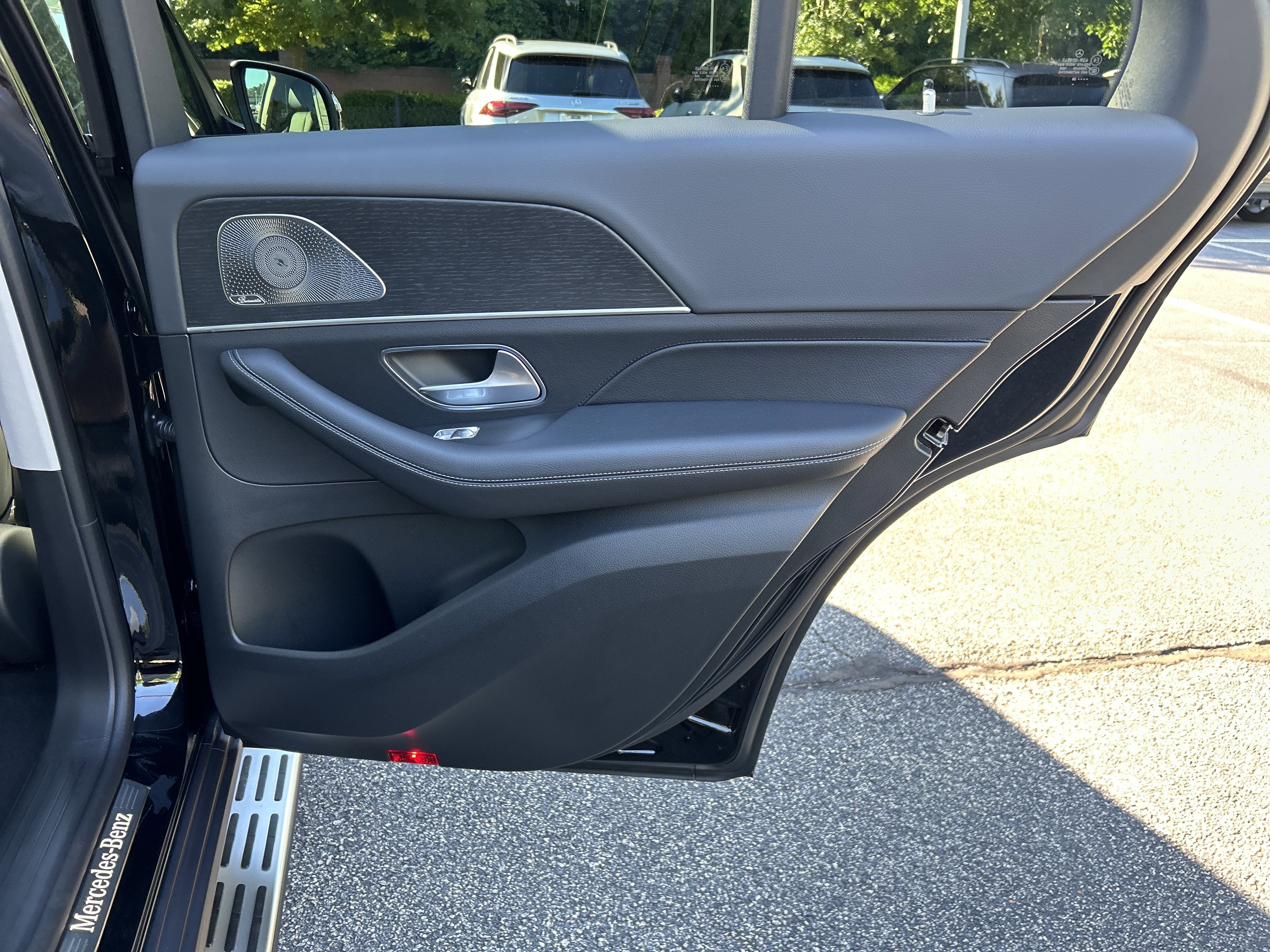 New 2026 Black Mercedes-Benz GLE 350 4MATIC® SUV image 38