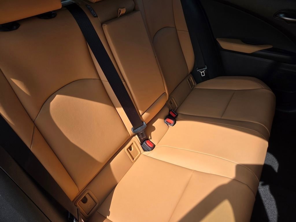 New 2026 Ultra White Lexus PREMIUM AWD image 5