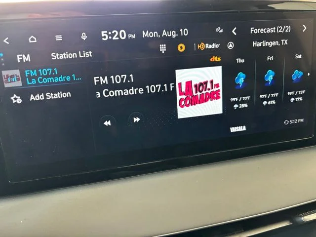 Used 2025 Gray Hyundai SEL Premium image 11