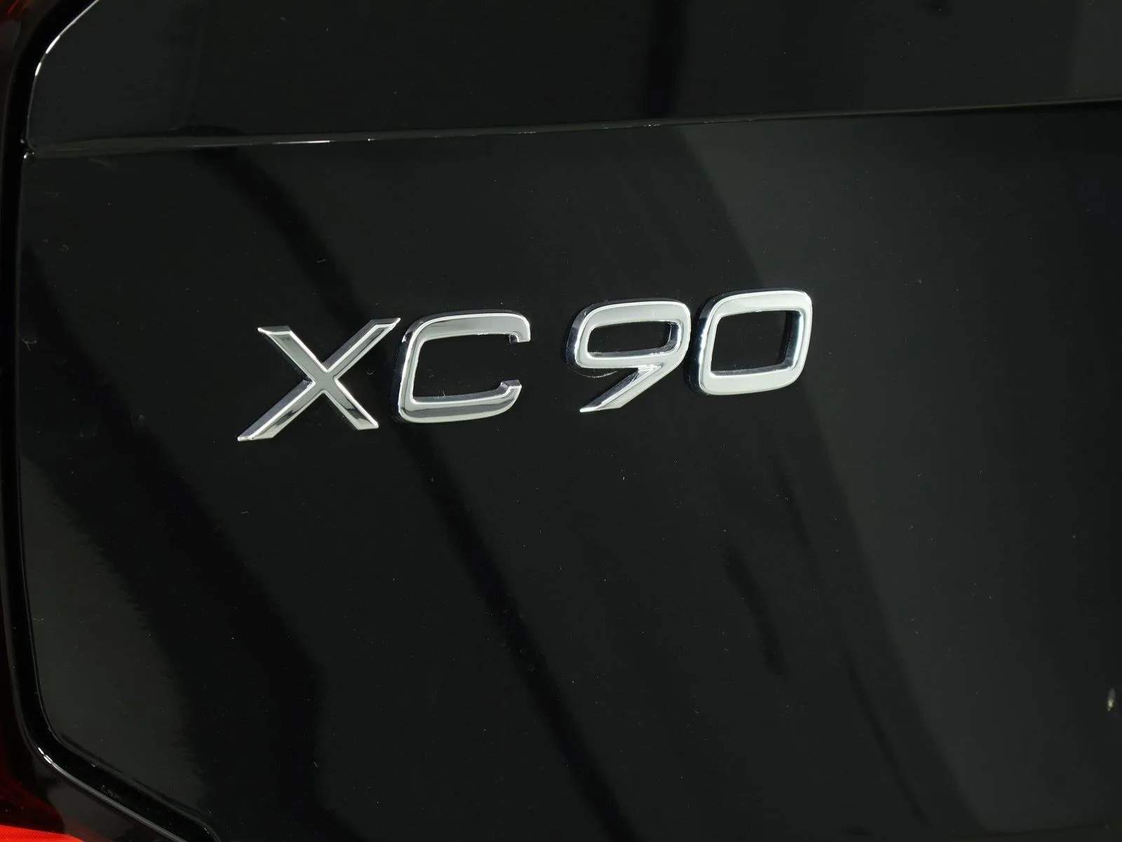 New 2026 Black Volvo T8 Plus image 16