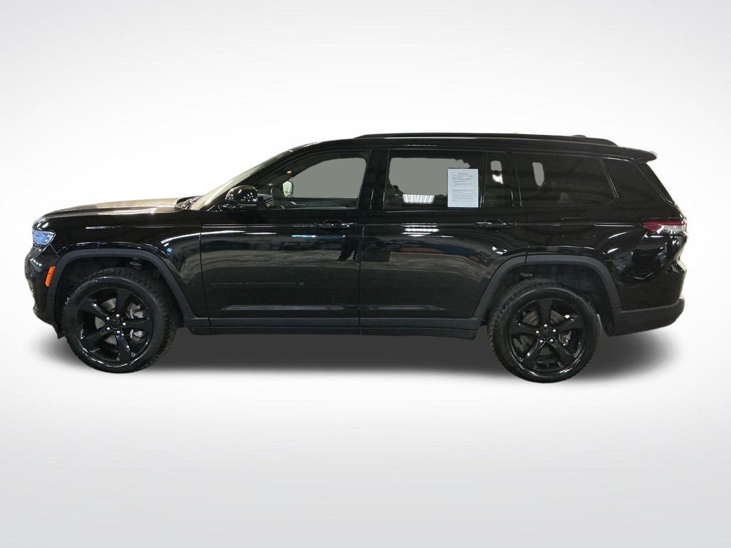Certified Used 2023 Black Jeep Limited image 2
