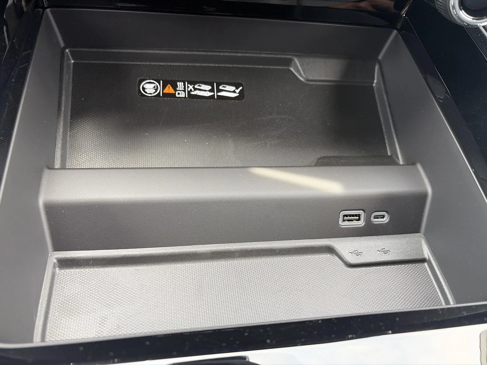 New 2026 Summit White Chevrolet LT image 32