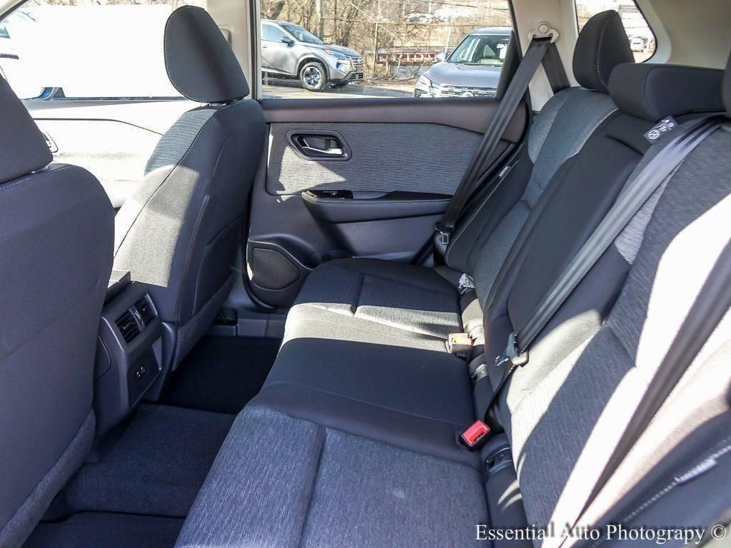 2023 NISSAN ROGUE - Image 9