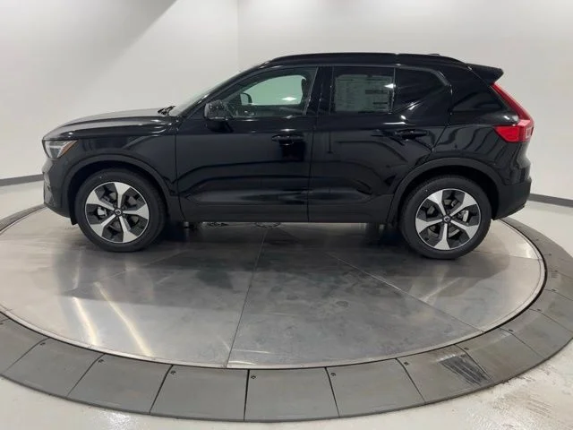 New 2026 Onyx Black Volvo Plus image 2