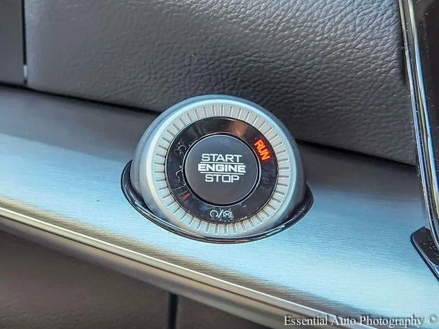 New 2026 Steel Blue Exterior Paint Jeep  image 17