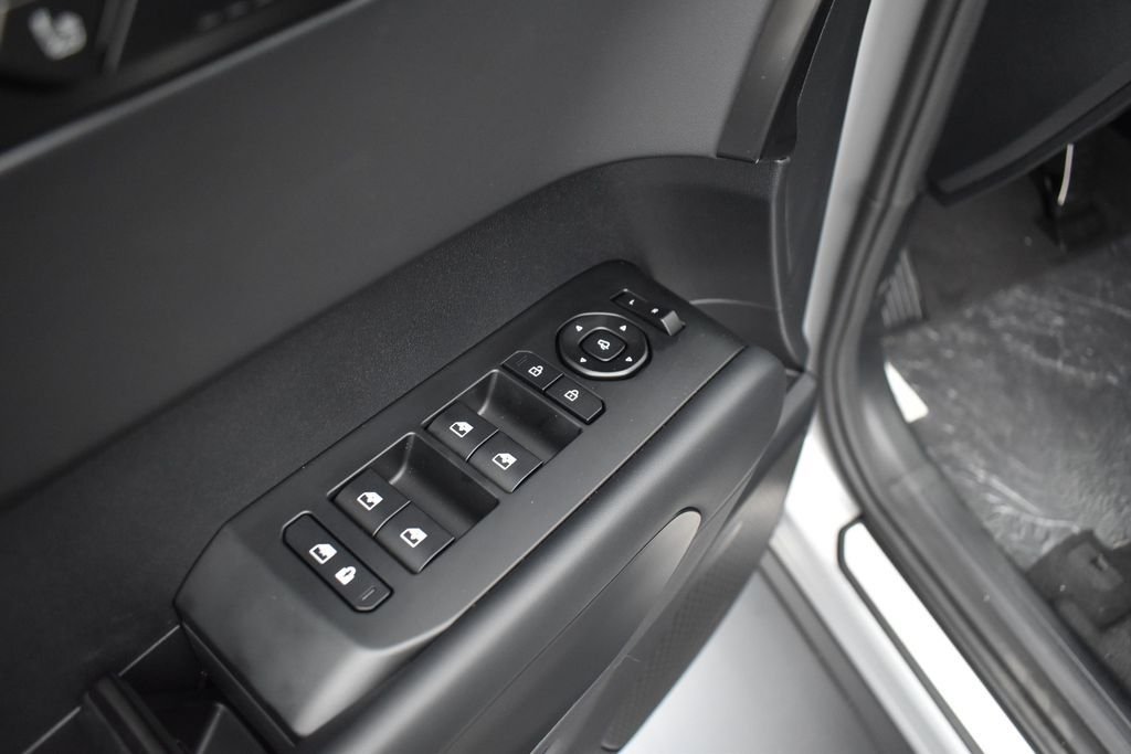 New 2027 Wolf Gray Kia X-Pro SX Prestige image 7