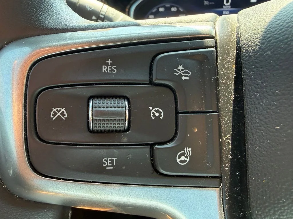 Used 2023 Red Chevrolet LT image 18