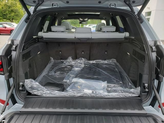 New 2026 Brooklyn Grey Metallic BMW xDrive40i image 5
