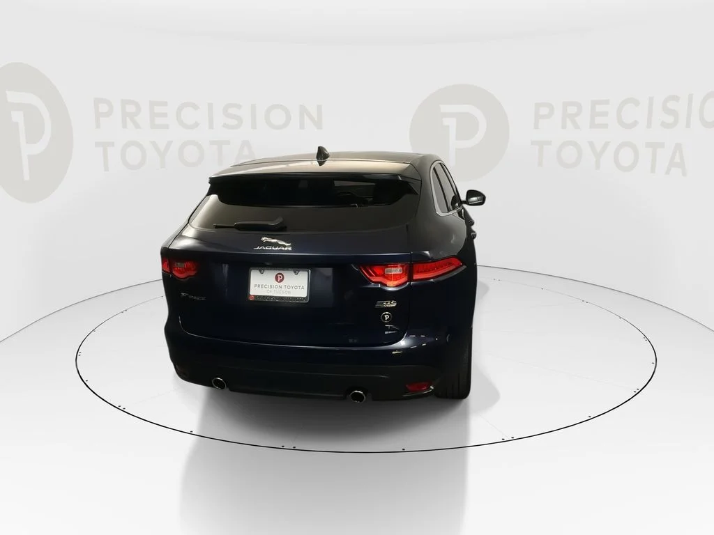 Used 2020 Portofino Blue Metallic Jaguar 30t Prestige image 18