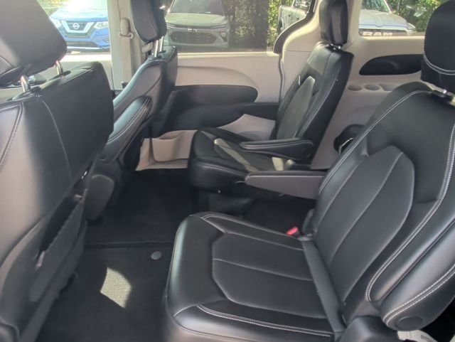 Used 2024 Silver Chrysler Touring L image 26
