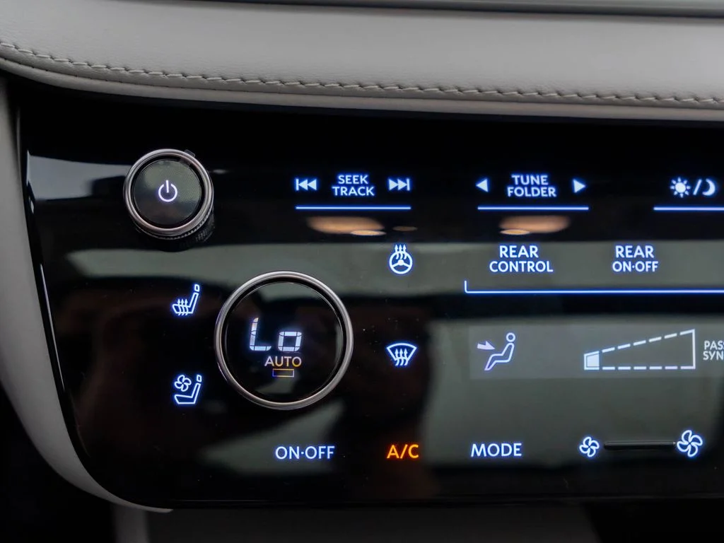 New 2026 HARBOR GRAY INFINITI Luxe AWD image 24