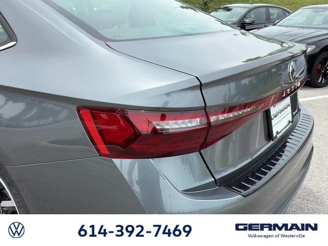 New 2026 Platinum Gray Metallic Volkswagen 1.5T SE image 14