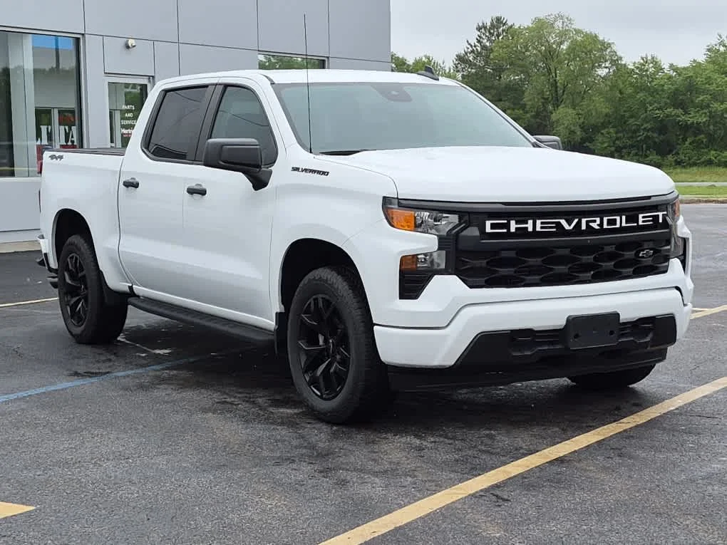 Used 2023 Summit White Chevrolet Custom image 2
