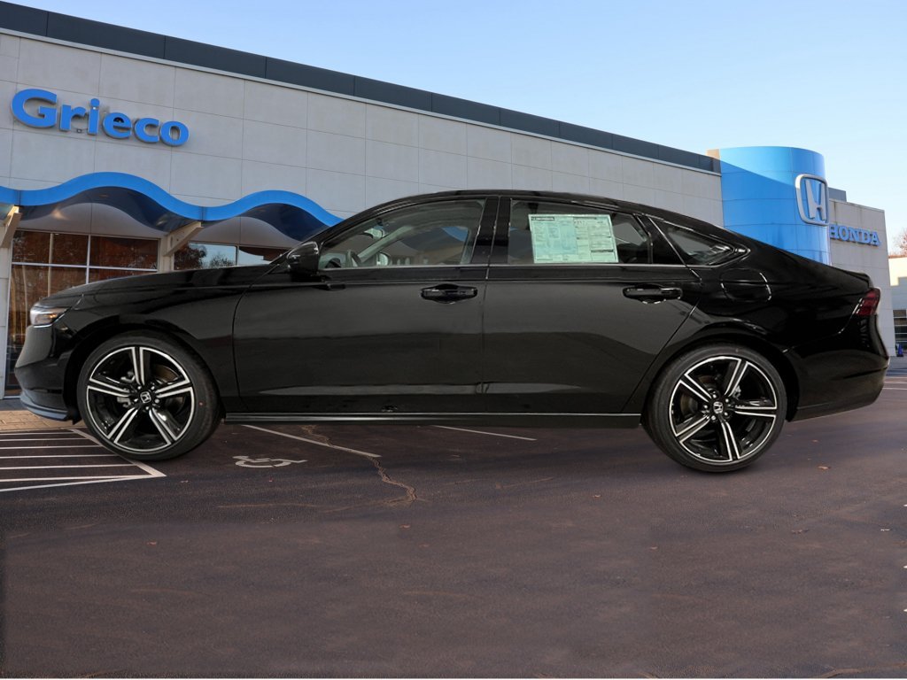 New 2026 Crystal Black Pearl Honda SE image 2