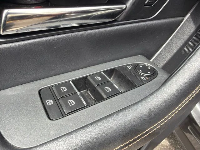 Used 2024 Gray Mazda Preferred image 12