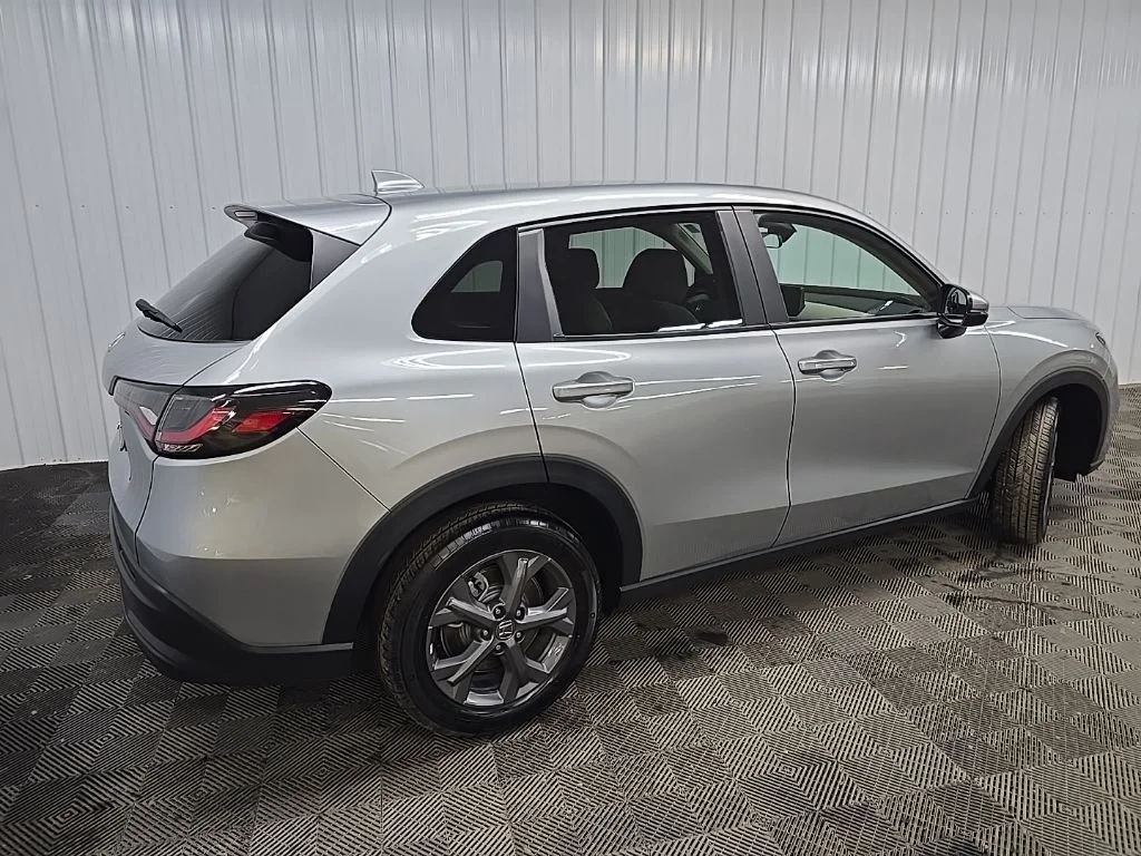 Used 2026 Gray Honda LX image 3