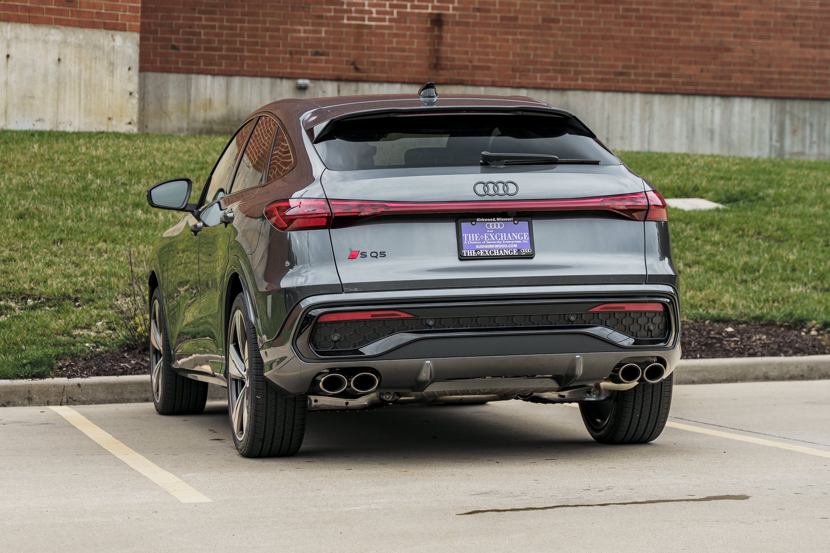New 2026 DAYTONA GRAY Audi Premium Plus image 5