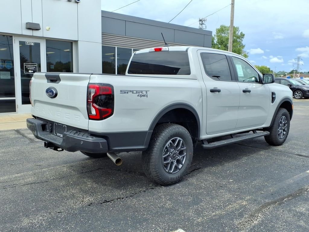 New 2026 Avalanche Ford XLT image 5