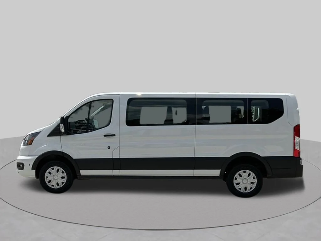 Used 2025 White Ford XLT image 4