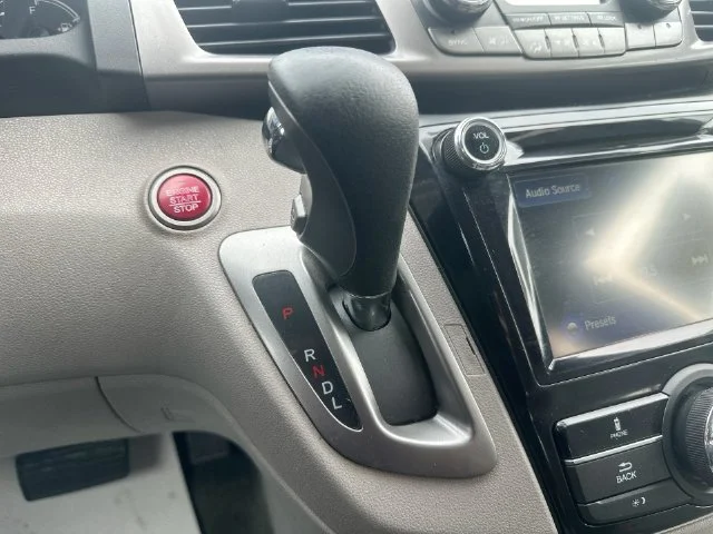 Used 2016 Gray Honda EX-L image 24