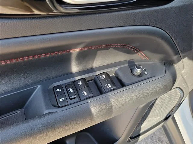 Used 2025 Bright White Clearcoat Jeep Trailhawk 4x4 image 10