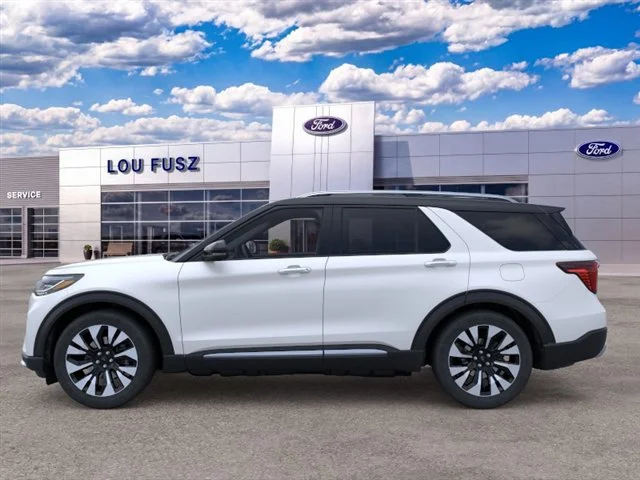 New 2026 Star White Metallic Tri-Coat Ford Platinum image 3