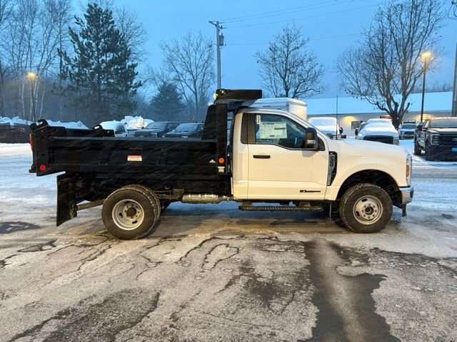 2026 Ford F-350SD — photo 8