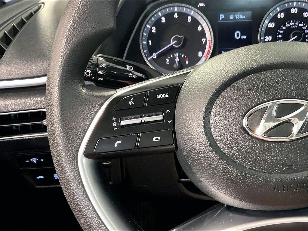 Used 2023 Gray Hyundai SE image 22