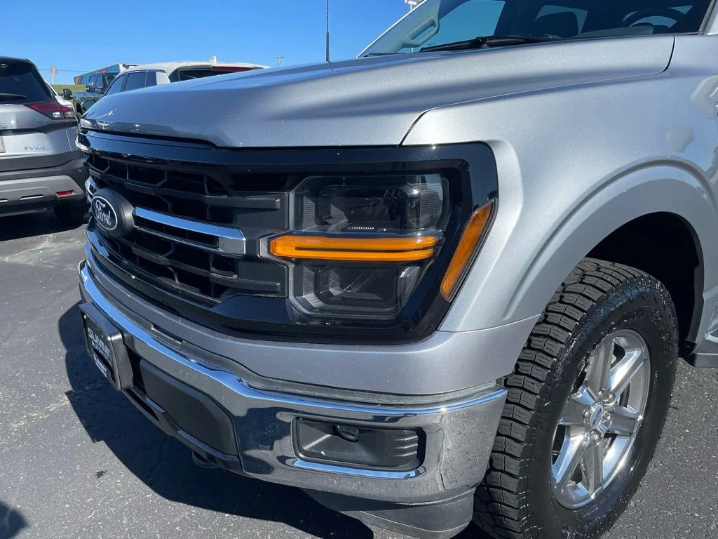 Used 2024 Silver Ford XLT image 35