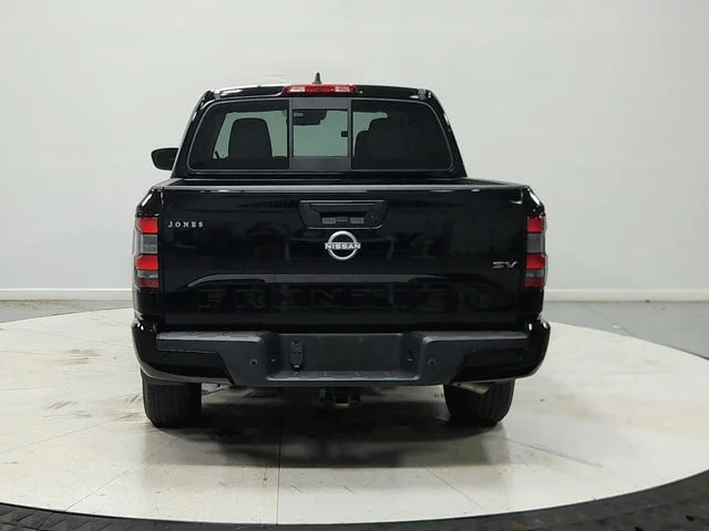 Used 2022 Black Nissan SV image 7