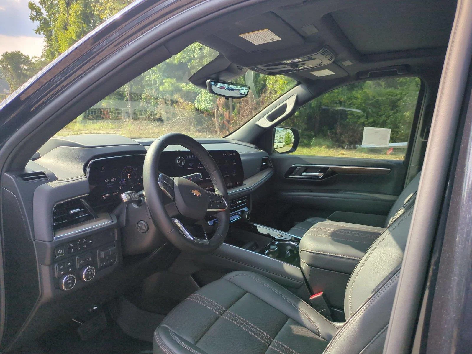 Used 2025 Lakeshore Blue Metallic Chevrolet High Country image 19