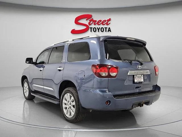 Certified Used 2019 SHORELINE BLUE PEARL Toyota  image 2
