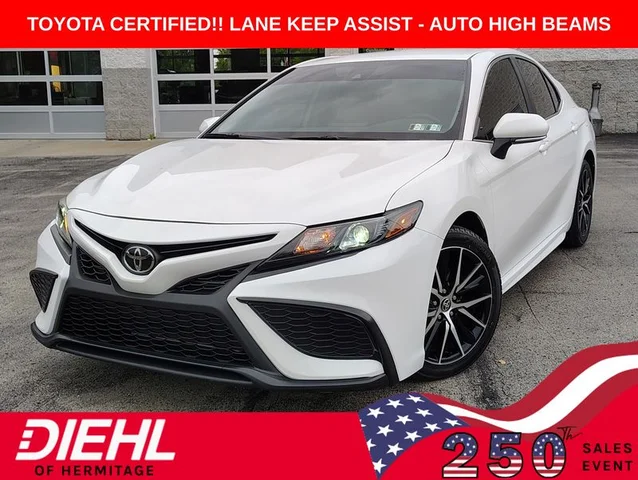 2024 Toyota Camry SE