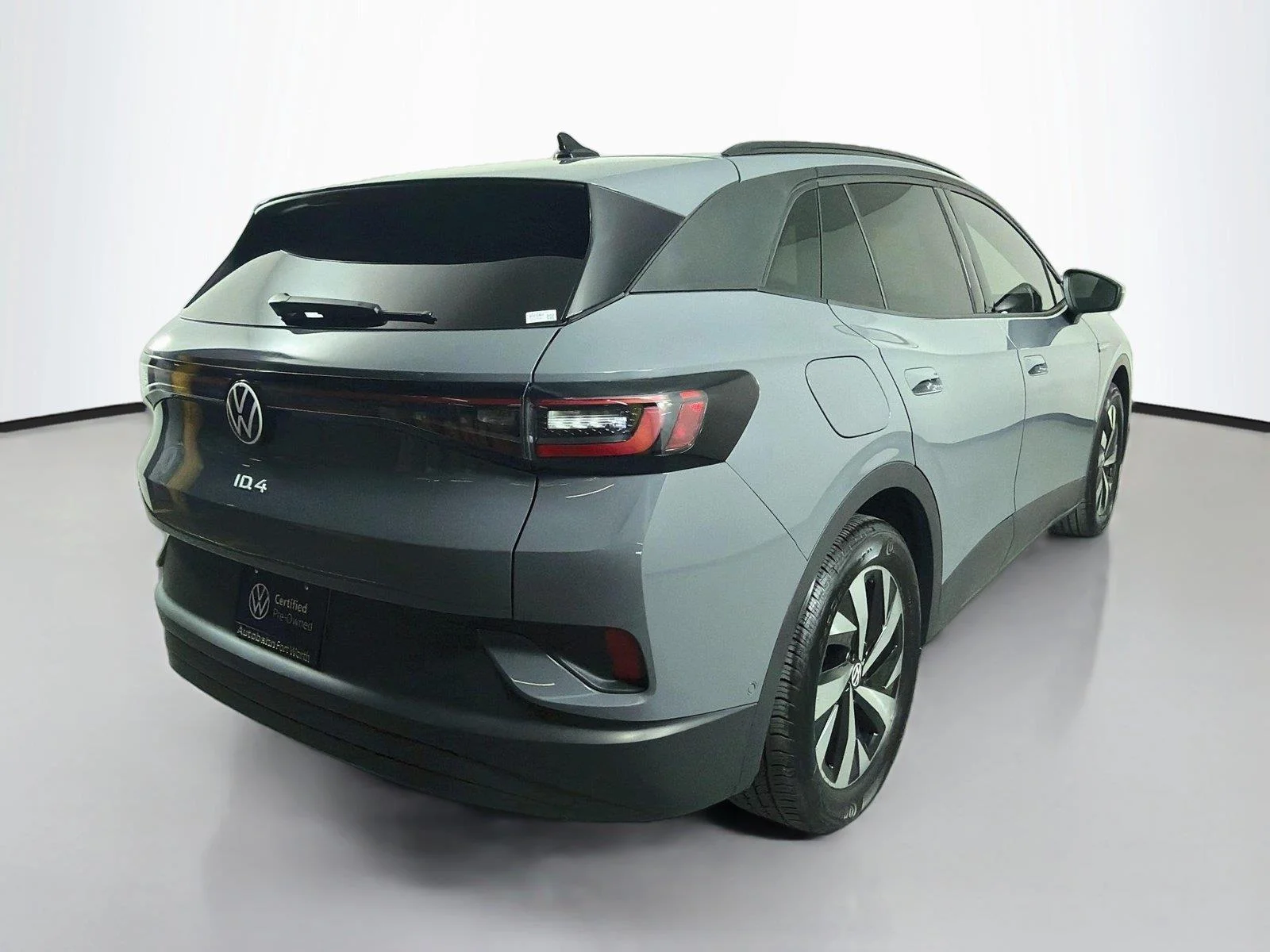 Certified Used 2025 Pure Gray Volkswagen Pro image 5