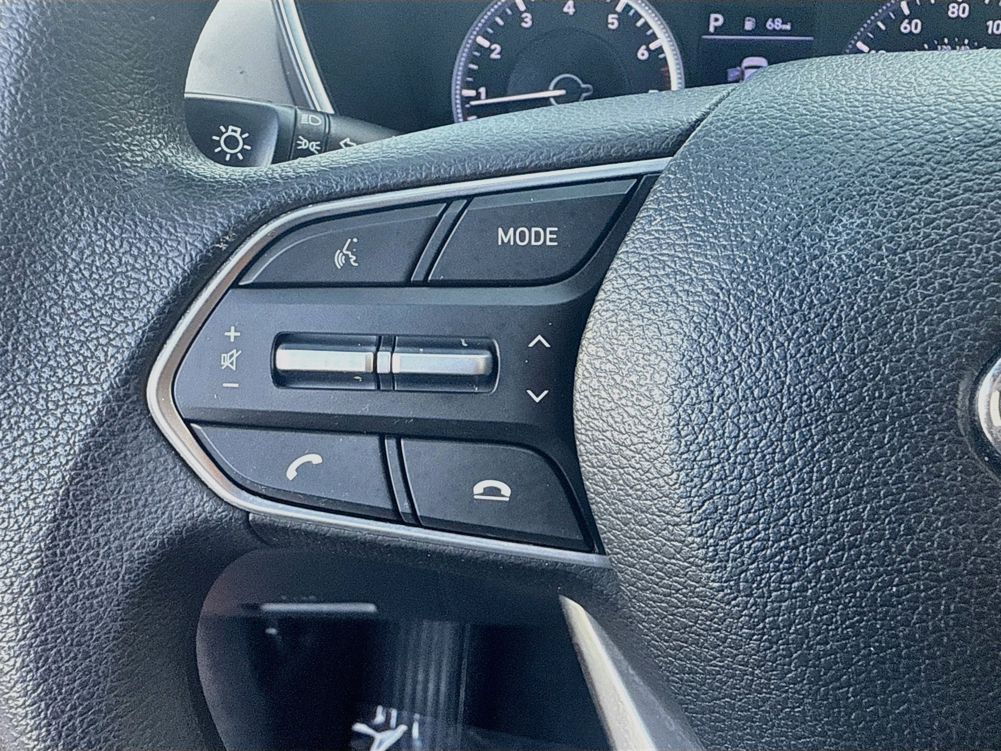 Used 2020 Calypso Red Hyundai SE image 36